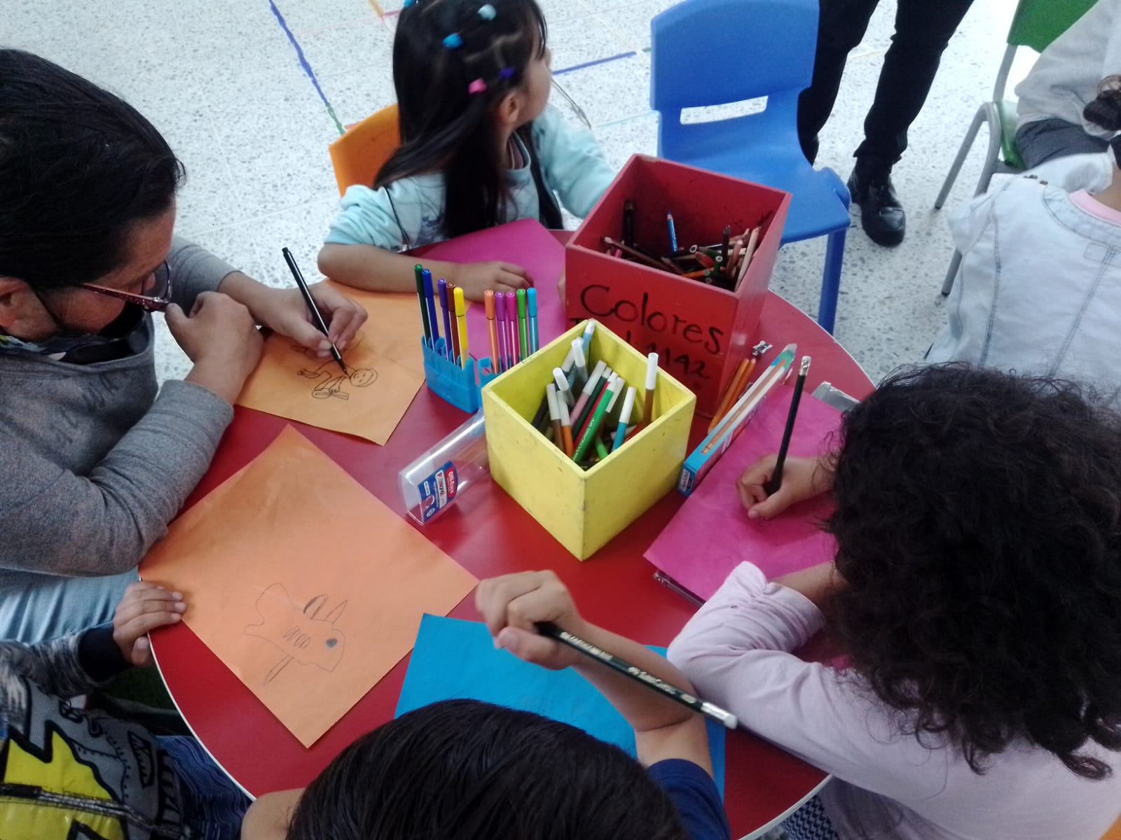 Actividades para niños y niñas en receso escolar