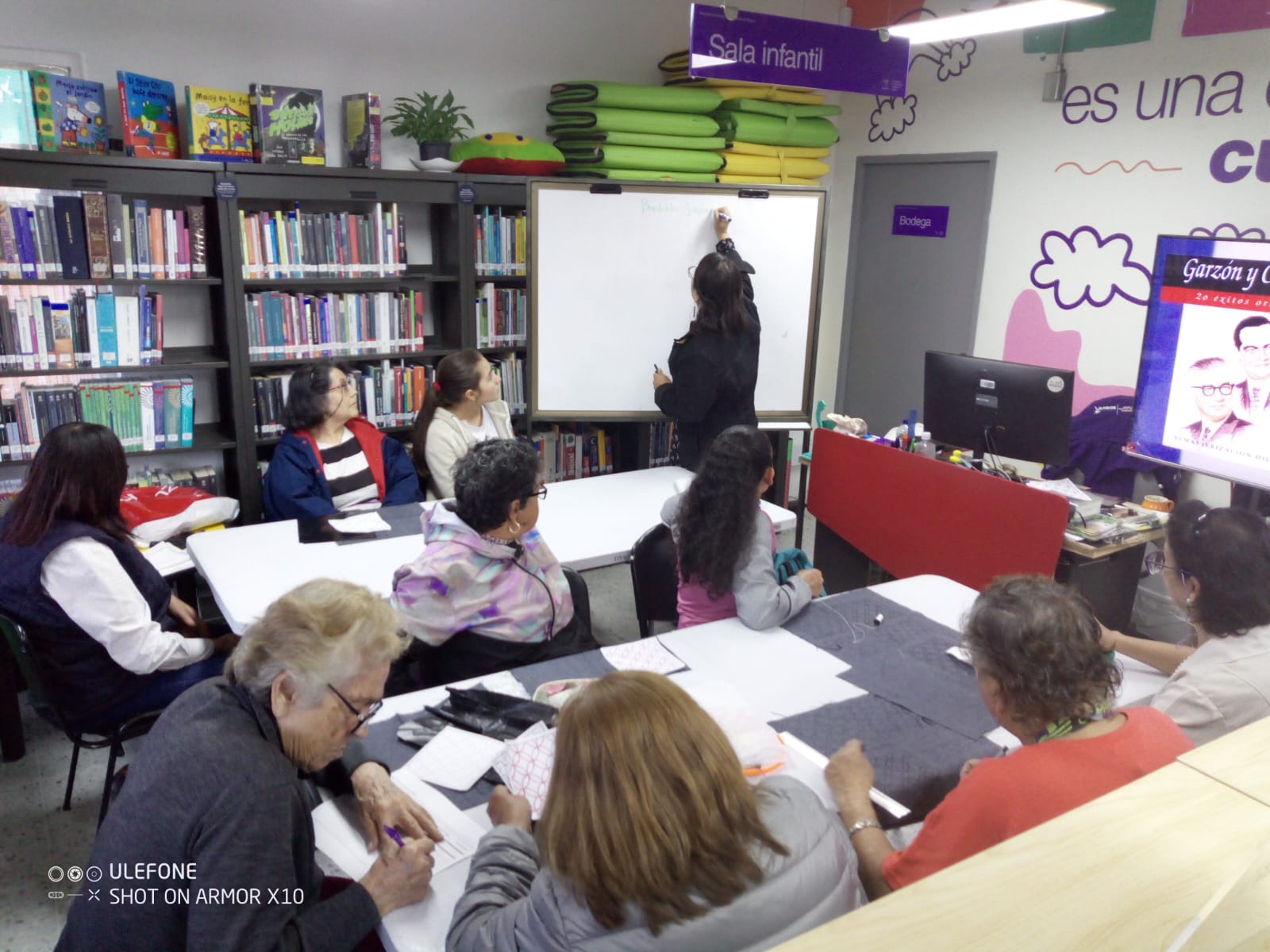 Club de lectura en BibloRed