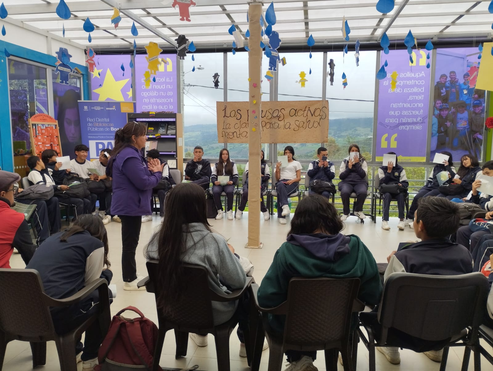 Café literario en BibloRed