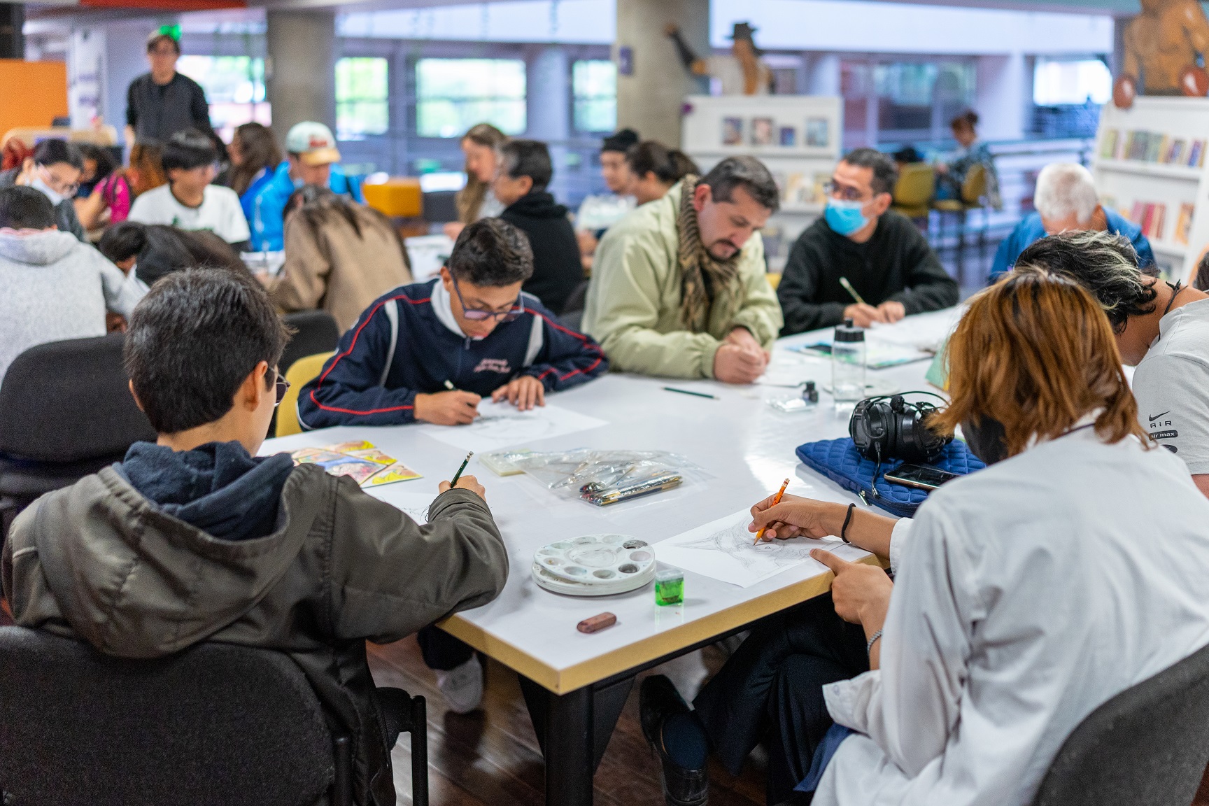 Talleres de arte en BibloRed