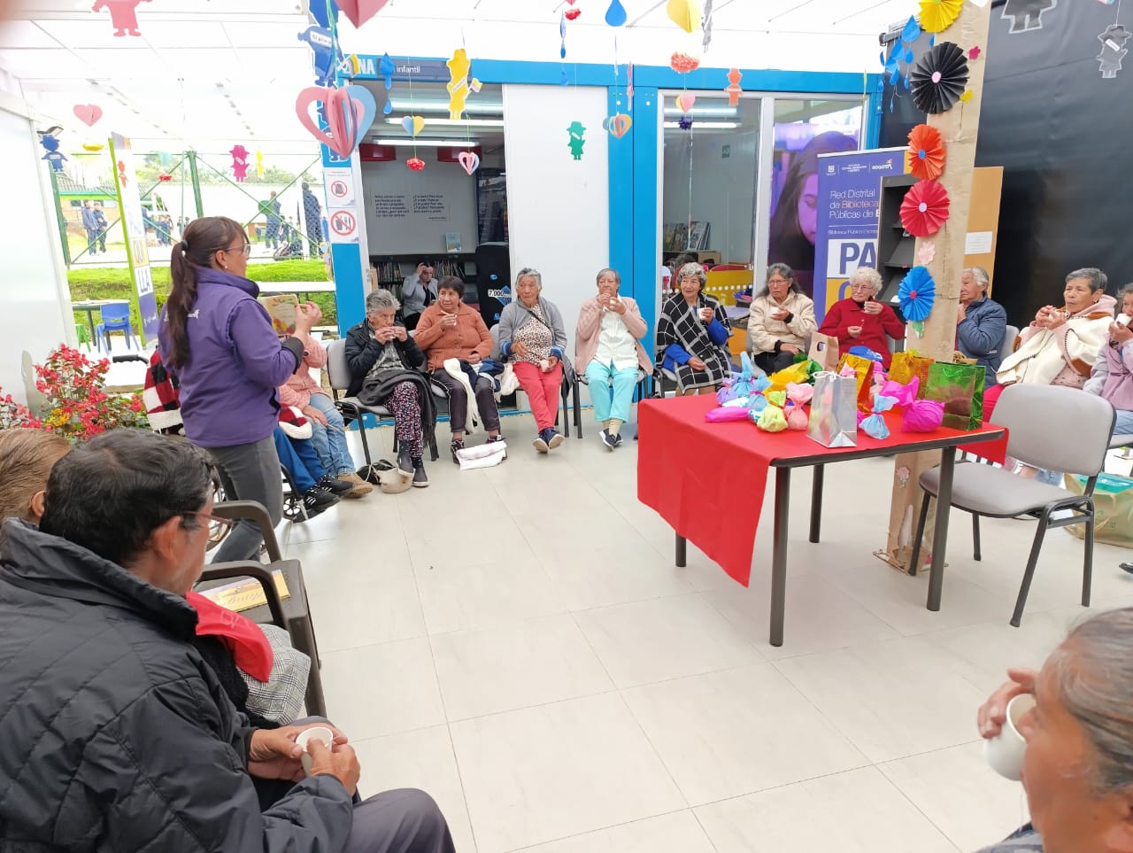 Club de lectura en BibloRed