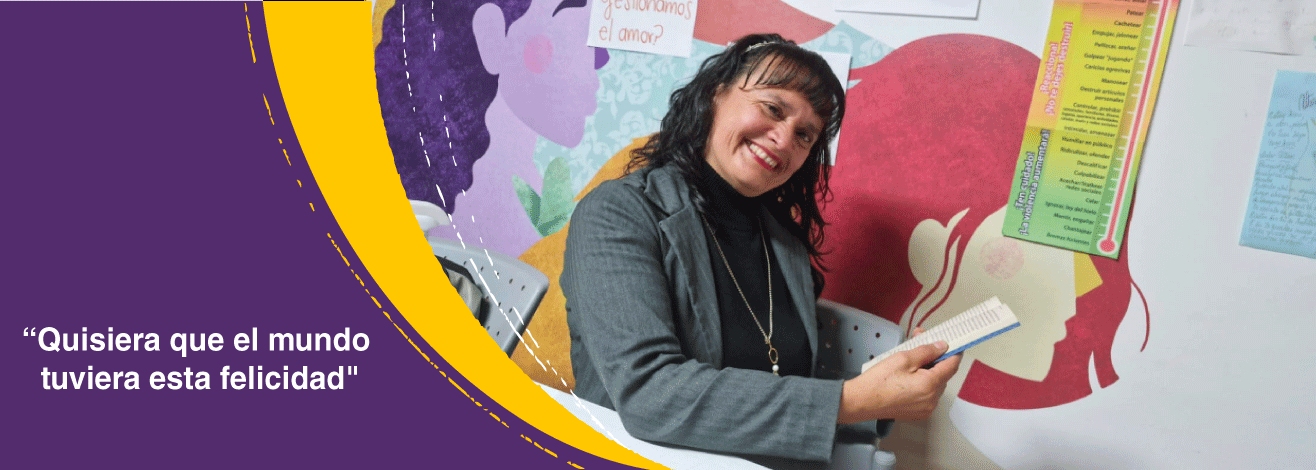 “Quisiera que el mundo tuviera esta felicidad": Mireya Jiménez, usuaria de la Sala de Lectura Manzana del Cuidado del Centro de Bogotá