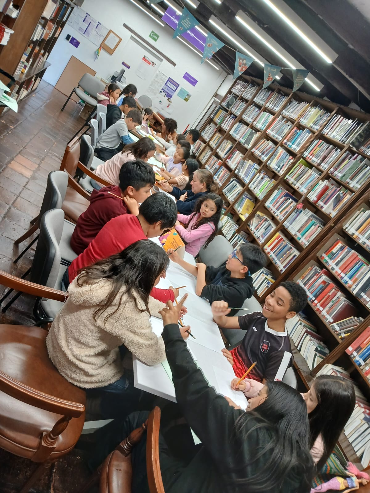 Programación de actividades culturales en BibloRed