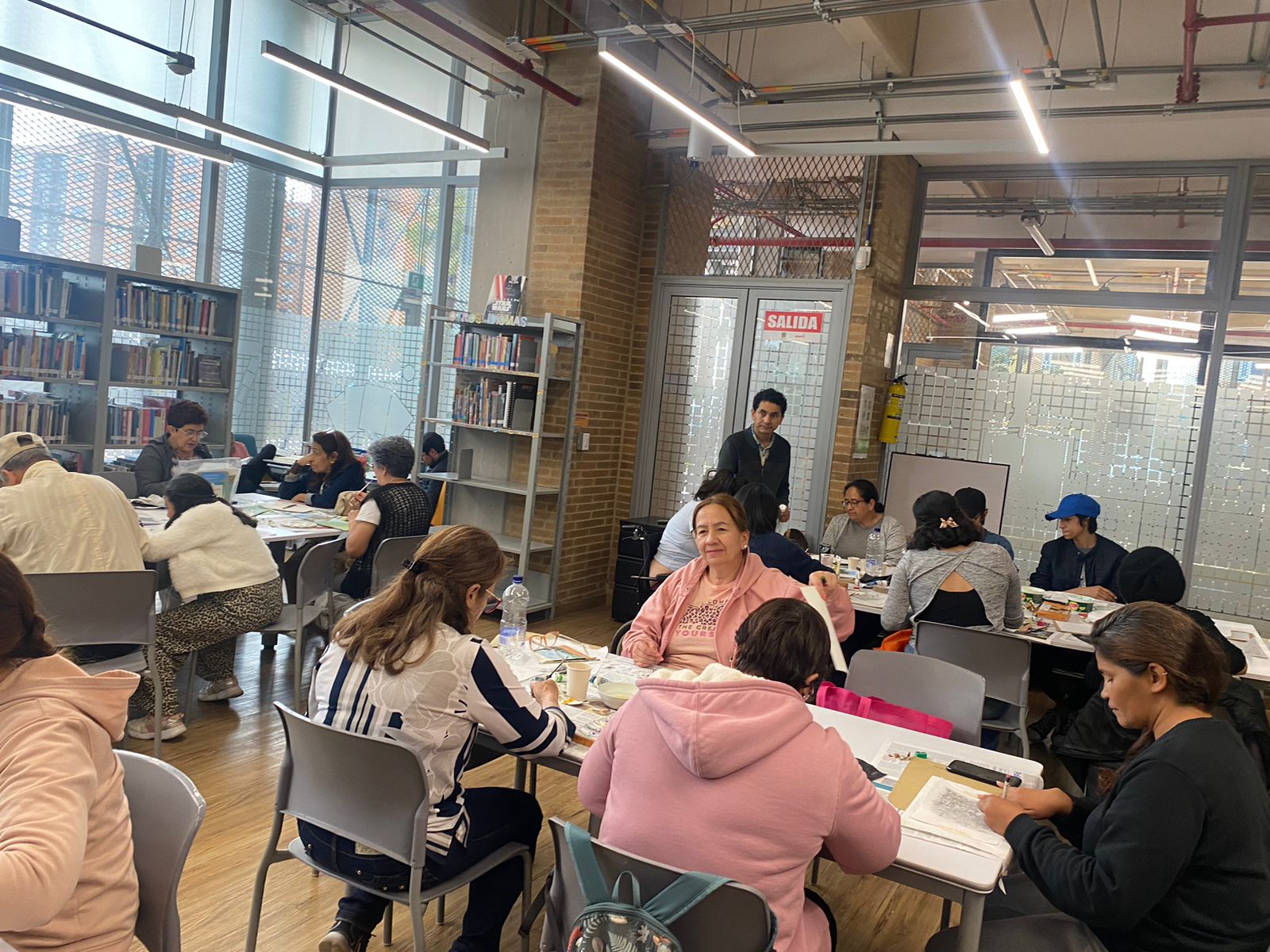 Agenda de actividades y programación cultural en las bibliotecas públicas de Bogotá, BibloRed