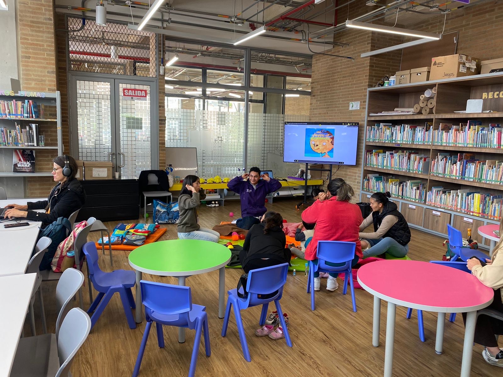 Aprendizajes de bebés Agenda de actividades y programación cultural en las bibliotecas públicas de Bogotá, BibloRed