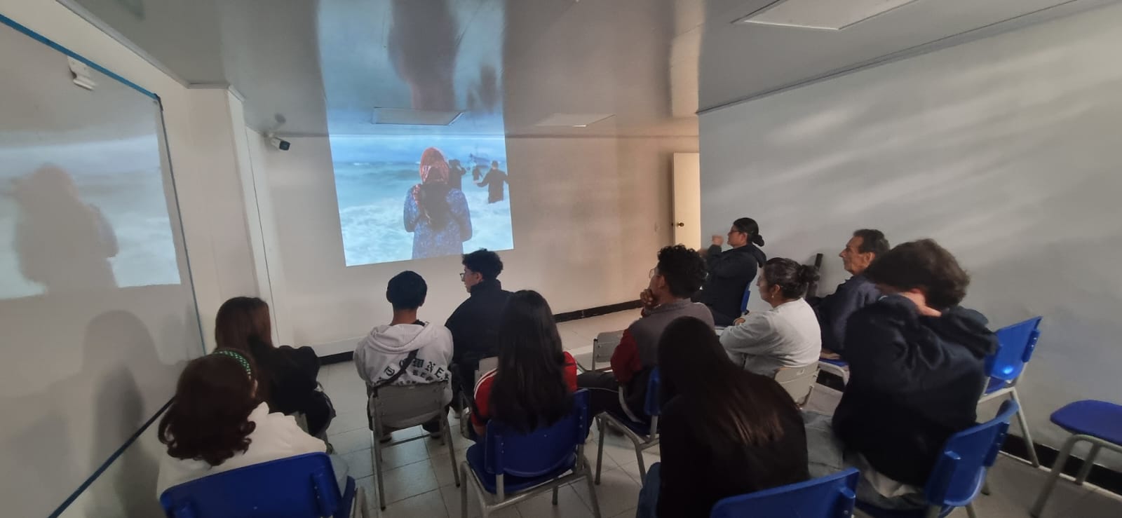 Cine colombiano y del mundo Agenda de actividades y programación cultural en las bibliotecas públicas de Bogotá, BibloRed