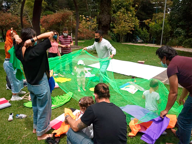 Leo con mi bebé: cunas en el hielo Agenda de actividades y programación cultural en las bibliotecas públicas de Bogotá, BibloRed