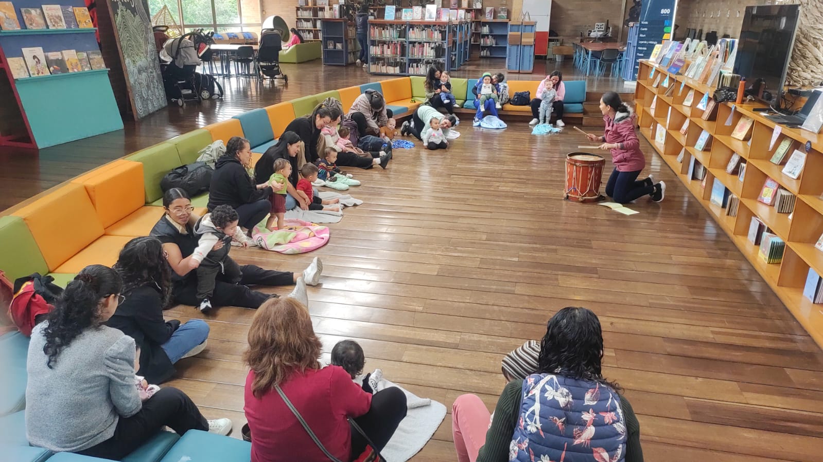Agenda de actividades y programación cultural en las bibliotecas públicas de Bogotá, BibloRed