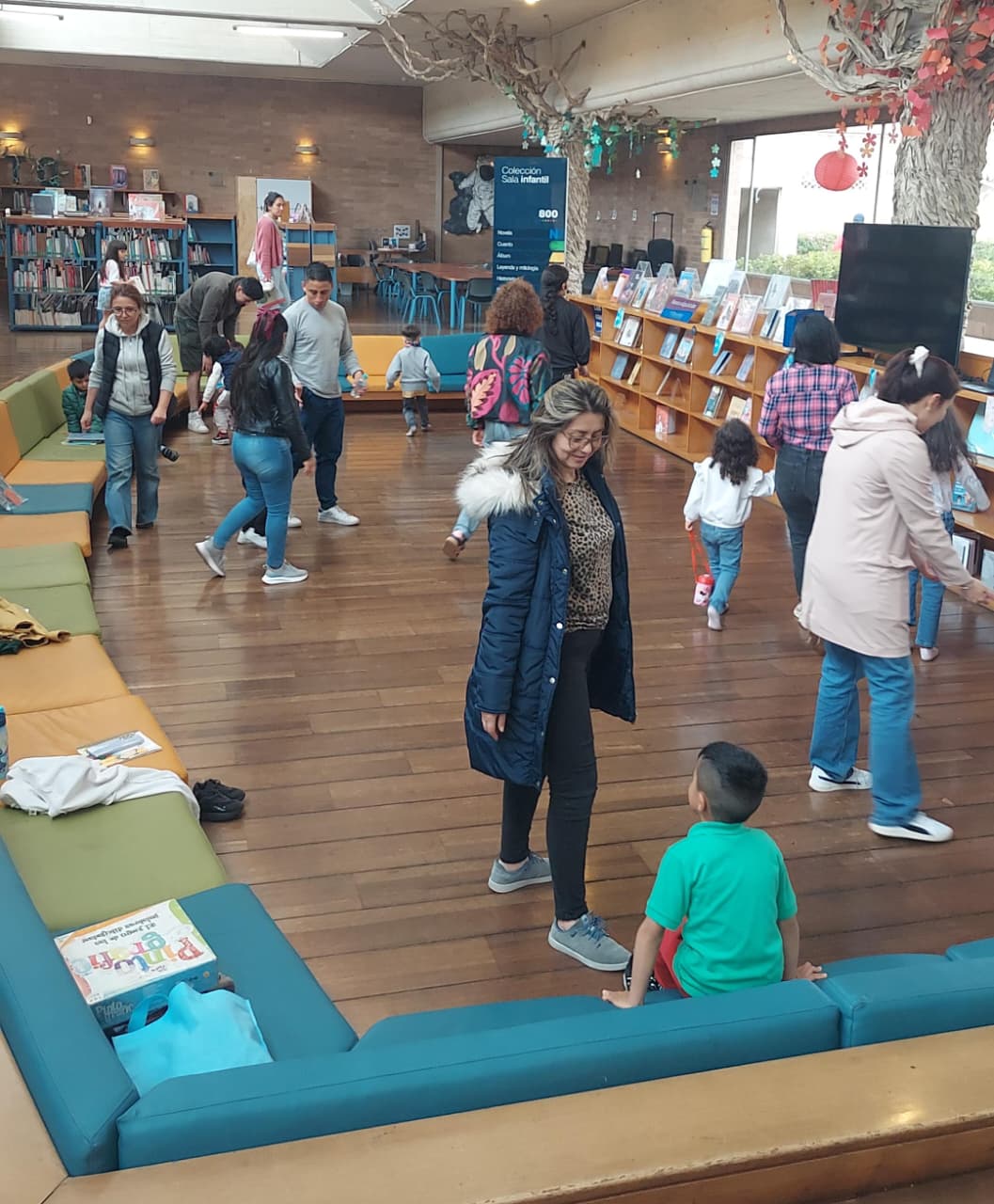 Hora del Cuento Agenda de actividades y programación cultural en las bibliotecas públicas de Bogotá, BibloRed,