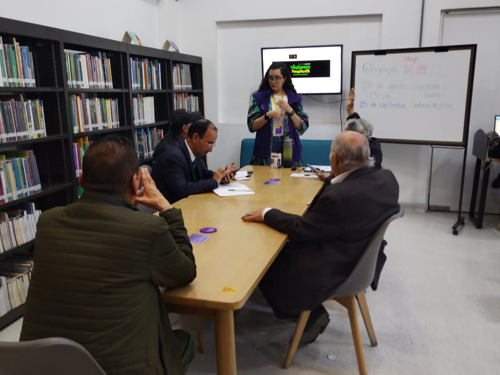 Fotografía con sentido: arte, sociedad y palabra Agenda de actividades y programación cultural en las bibliotecas públicas de Bogotá, BibloRed