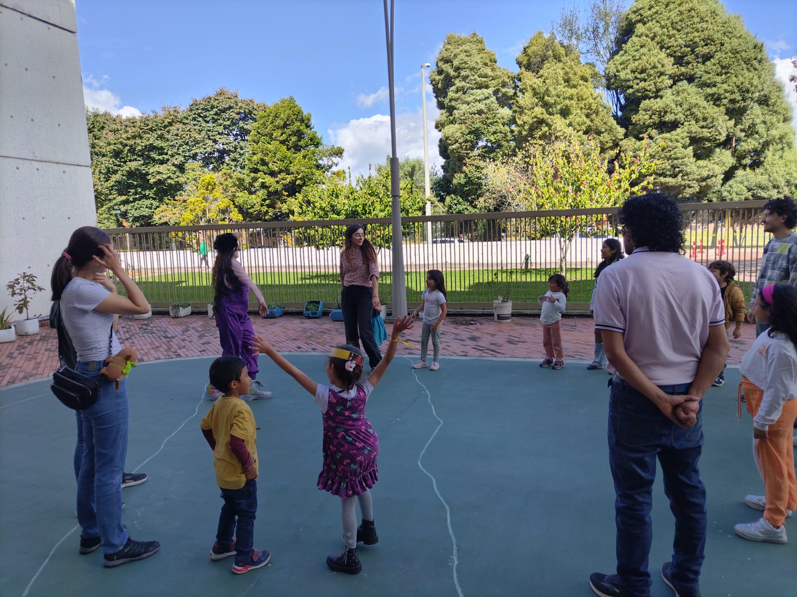 Agenda de actividades y programación cultural en las bibliotecas públicas de Bogotá, BibloRed
