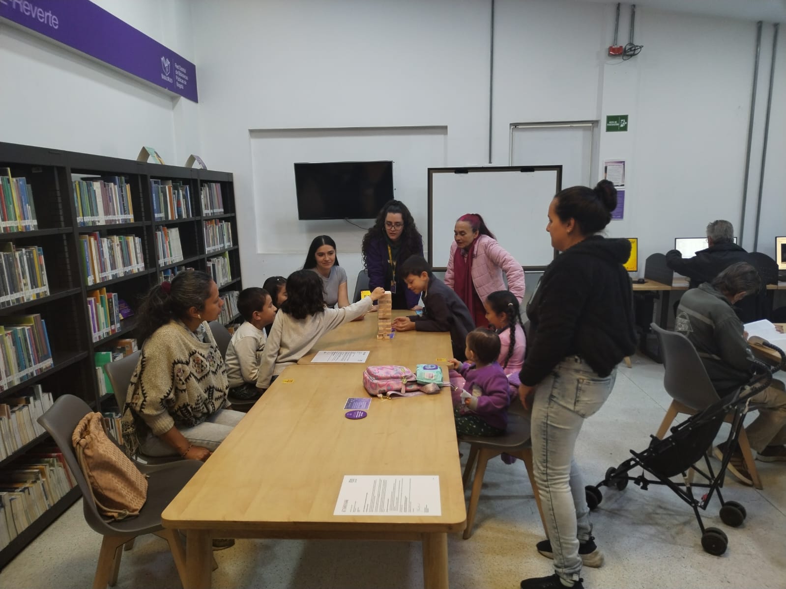 Agenda de actividades y programación cultural en las bibliotecas públicas de Bogotá, BibloRed