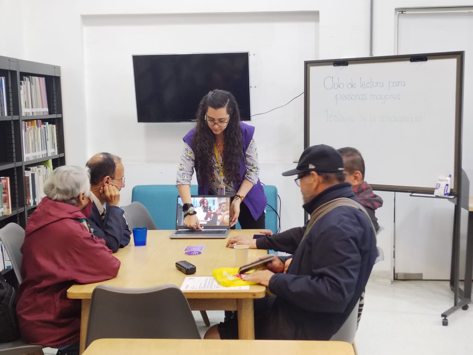 Agenda de actividades y programación cultural en las bibliotecas públicas de Bogotá, BibloRed