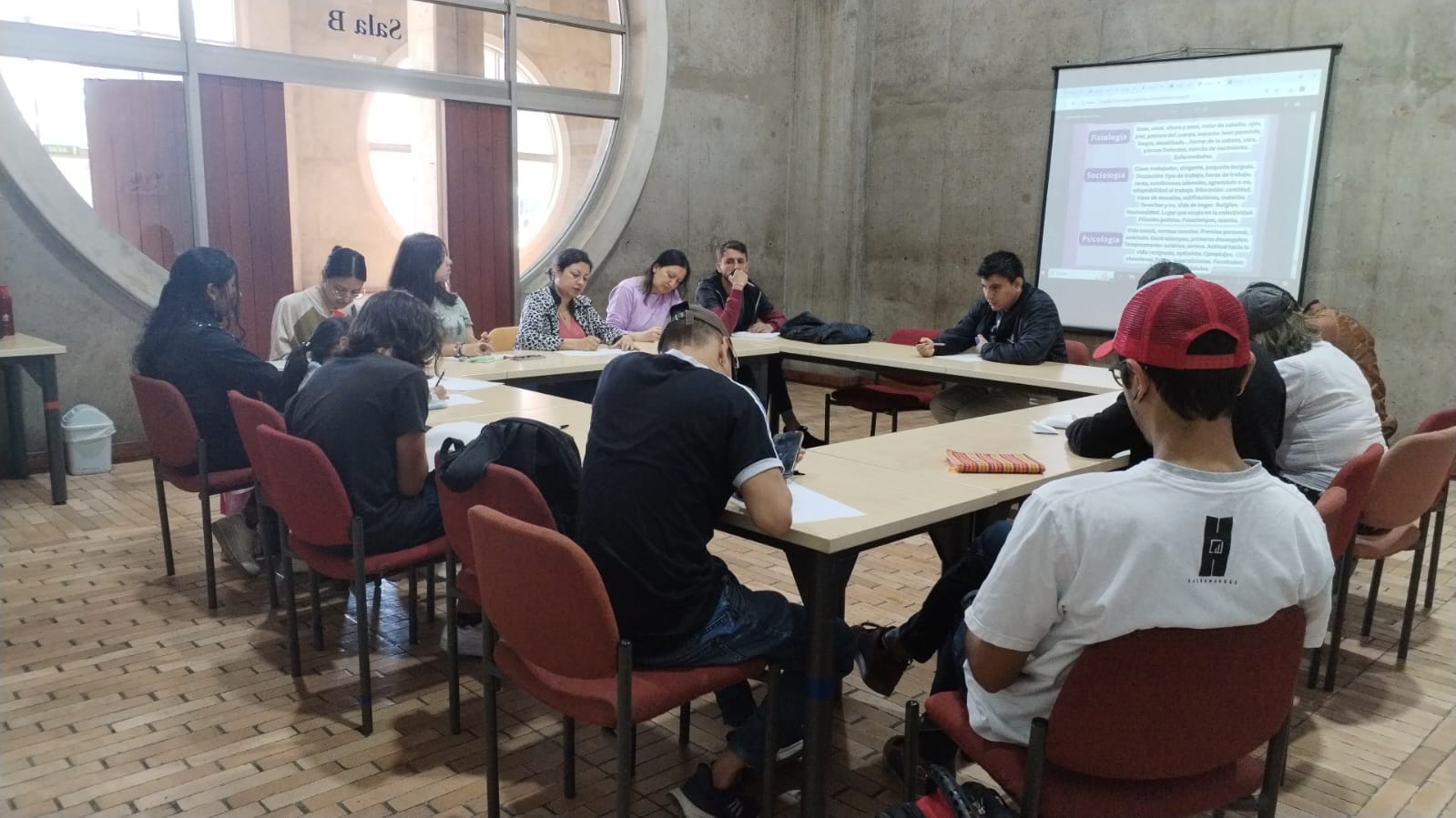 Agenda de actividades y programación cultural en las bibliotecas públicas de Bogotá, BibloRed
