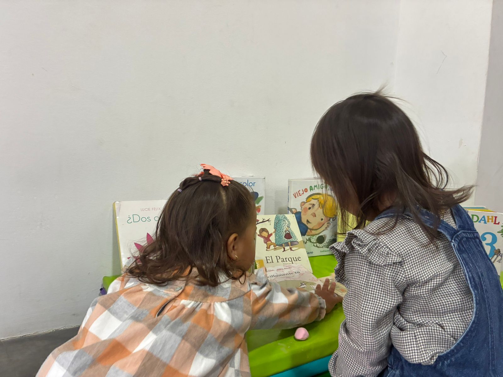 Agenda de actividades y programación cultural en las bibliotecas públicas de Bogotá, BibloRed