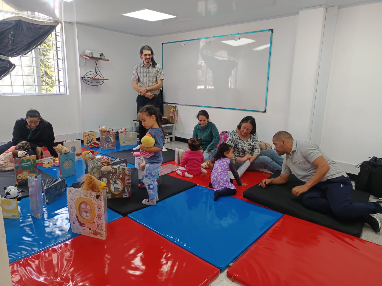 Agenda de actividades y programación cultural en las bibliotecas públicas de Bogotá, BibloRed
