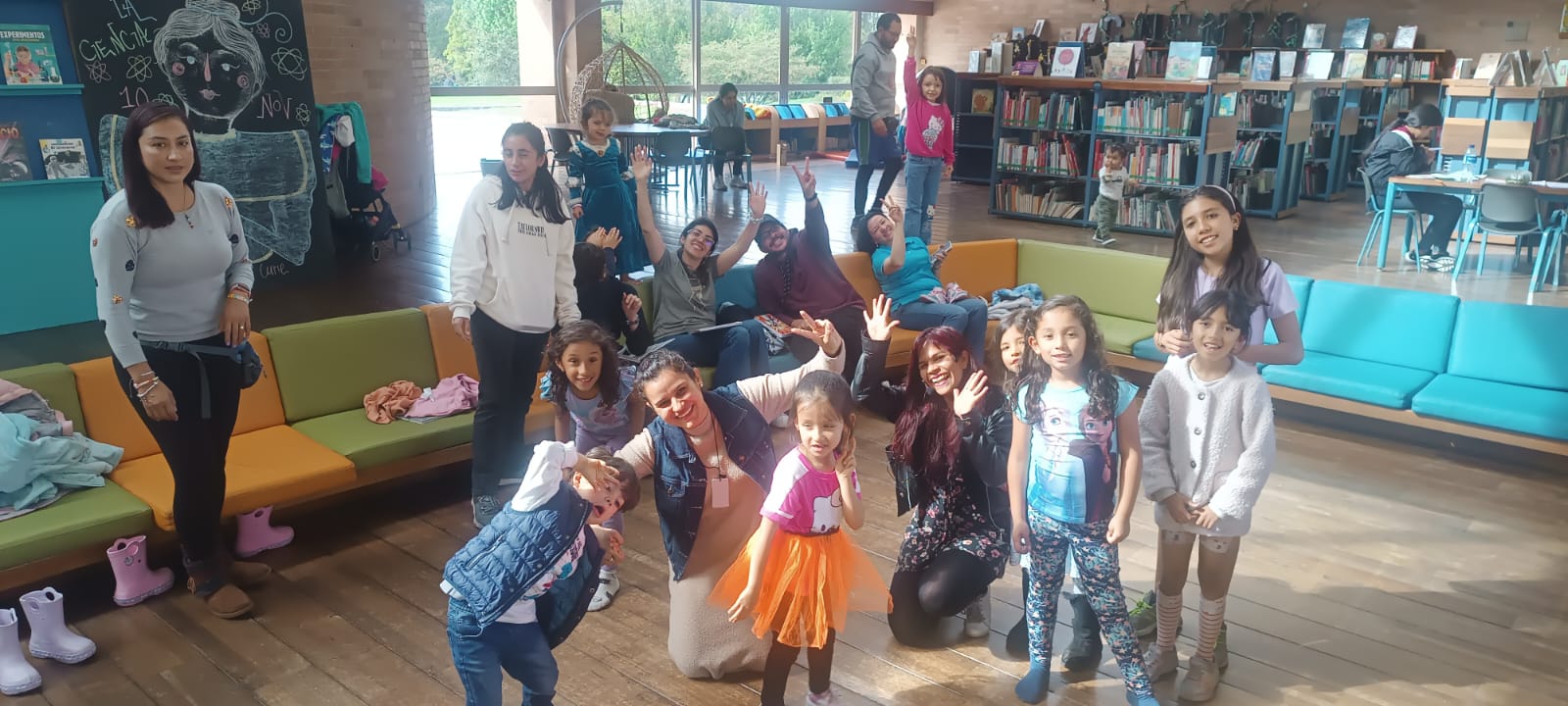 Agenda de actividades y programación cultural en las bibliotecas públicas de Bogotá, BibloRed