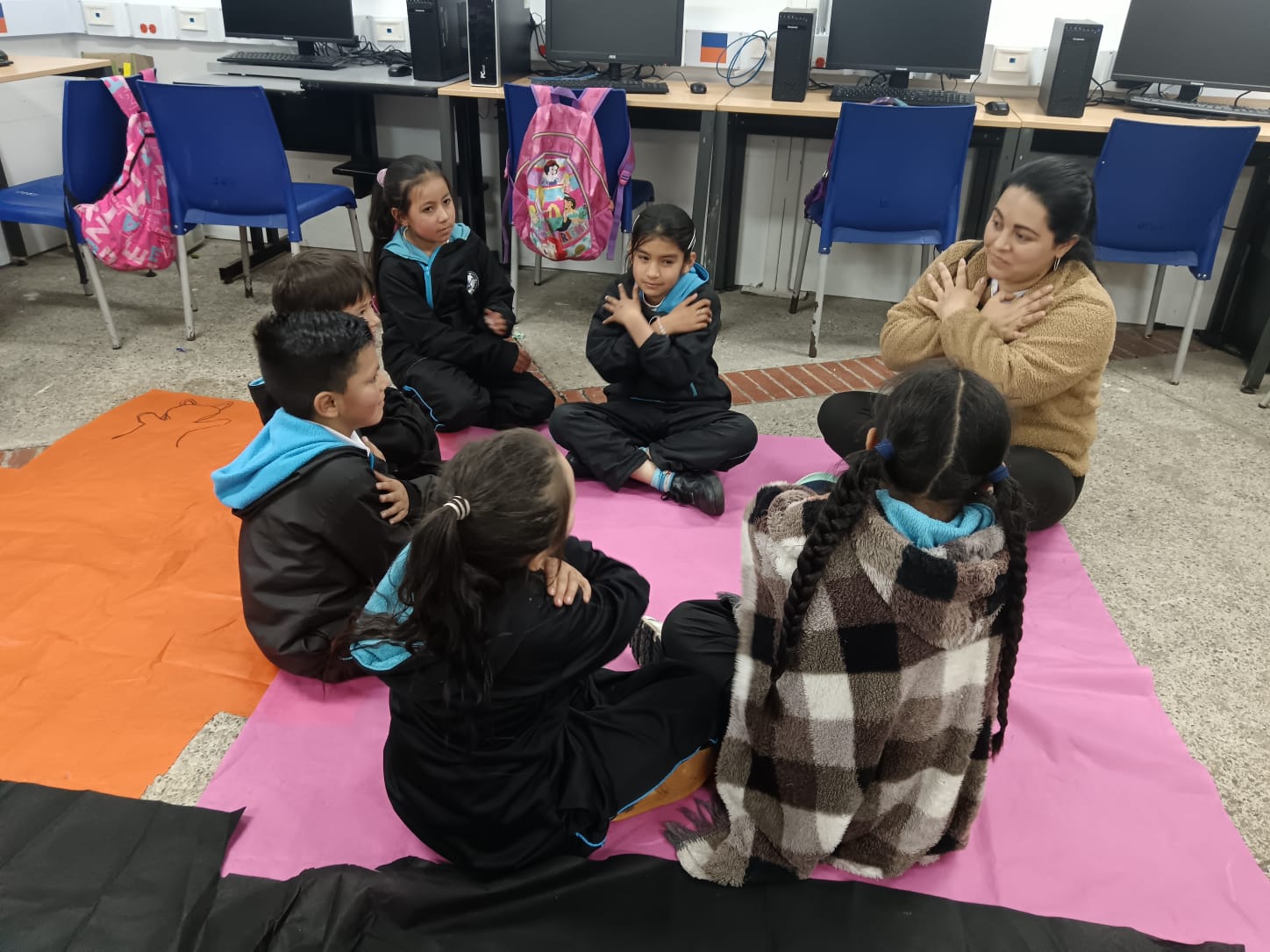 Agenda de actividades y programación cultural en las bibliotecas públicas de Bogotá, BibloRed