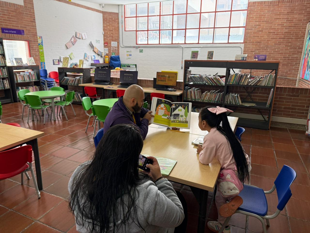 Agenda de programación de actividades culturales en las bibliotecas públicas de Bogotá, BibloRed