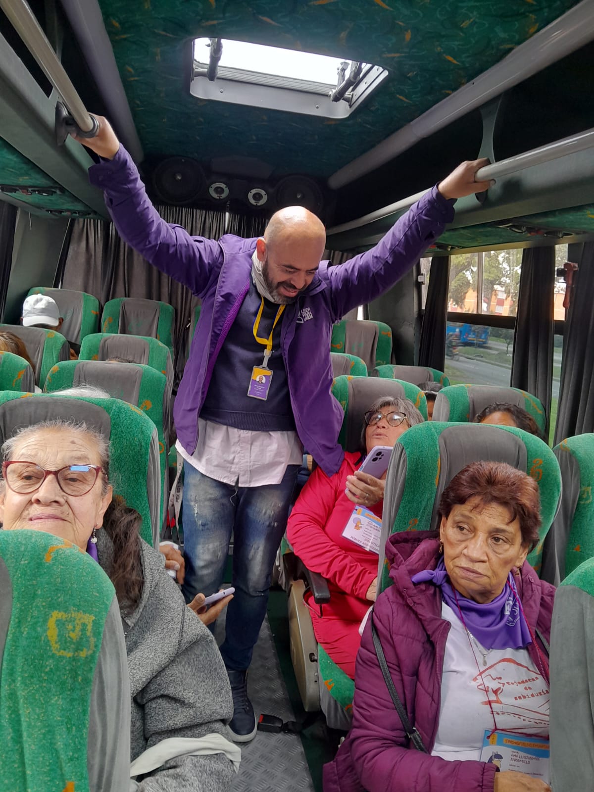 Agenda de actividades y programación cultural para las bibliotecas públicas de Bogotá, BibloRed