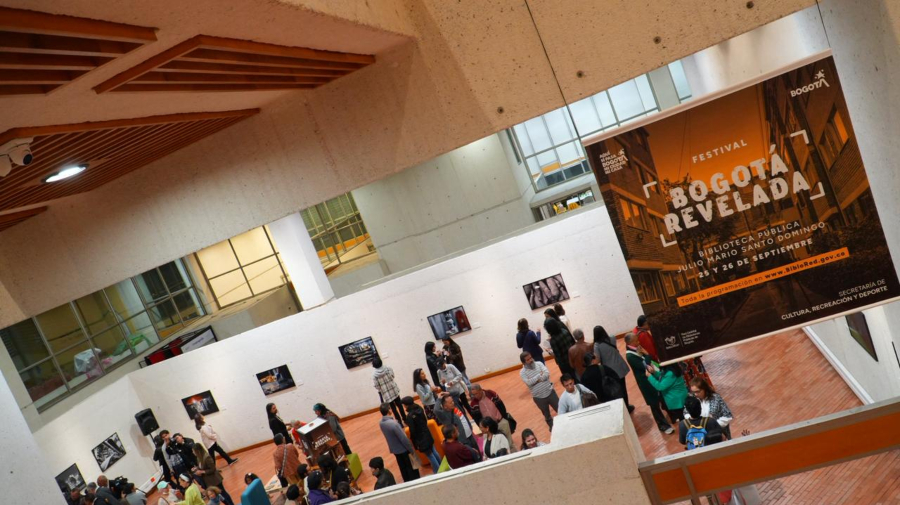 Exposición "Bogotá Revelada" en las bibliotecas de BibloRed