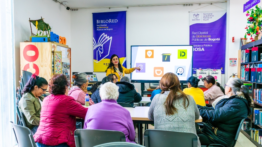 Actividades en la Biblioteca Pública Bosa / Foto: @EsteMichael - BibloRed