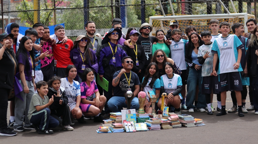Libro Copa 2025 en Chapinero / Foto: BibloRed