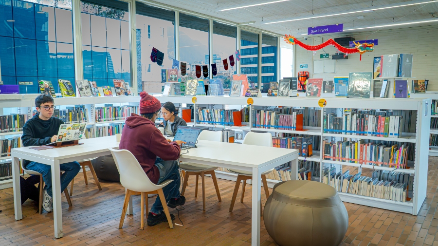 Biblioteca Pública del Deporte / Foto: @Johan_reyes.b - BibloRed