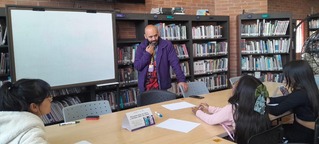 Taller de escritura creativa: ¿Son diferentes los espacios de la novela y el cuento? Construyamos nuevos mundos