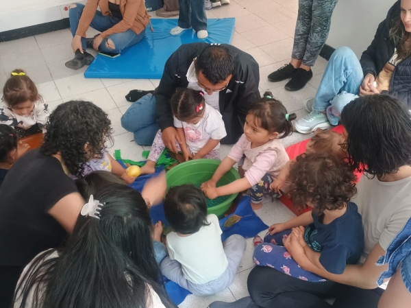 Cuidando en comunidad a los más pequeños