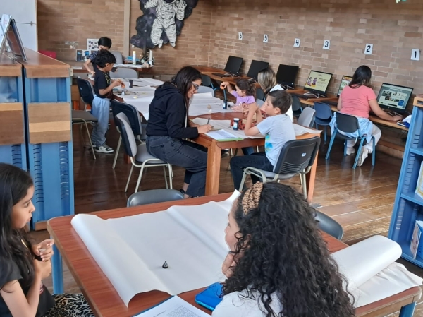 Club de arte: La ciudad de colores
