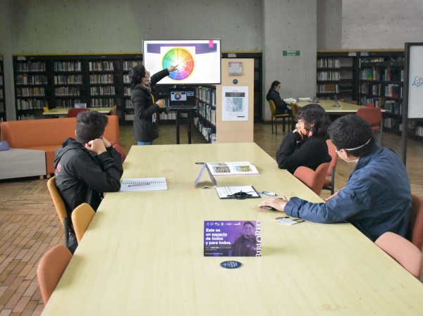 Entre la memoria y la ficción 