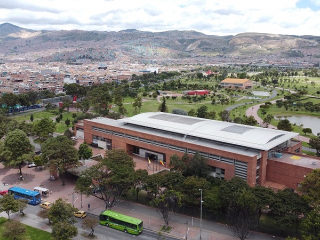 Biblioteca Pública Gabriel García Márquez - El Tunal