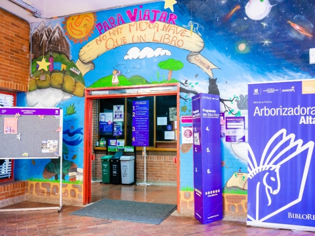 Biblioteca Pública Arborizadora Alta