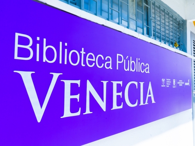 Biblioteca Pública Venecia 