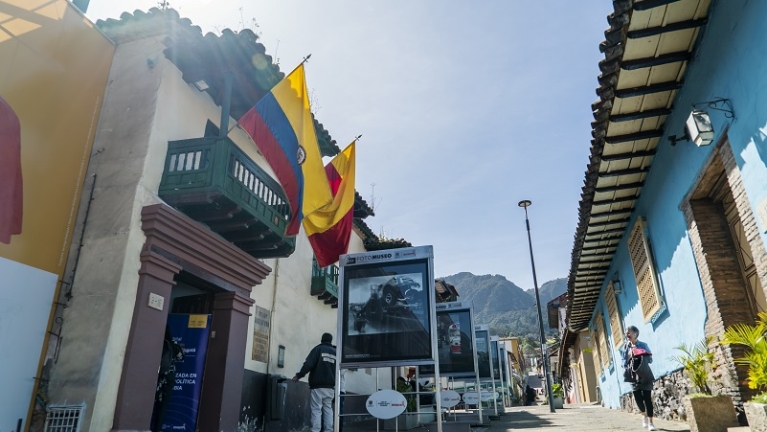 Biblioteca FUGA, especializada en historia política de Colombia