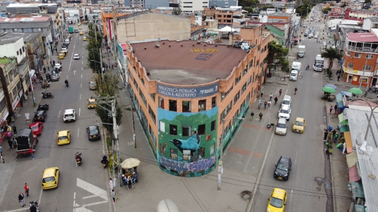 Biblioteca Pública Carlos E. Restrepo